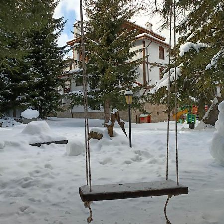 "Моето Любимо Място", Смолянски Езера - "My Favorite Place", Smolyan Lakes Esterno foto