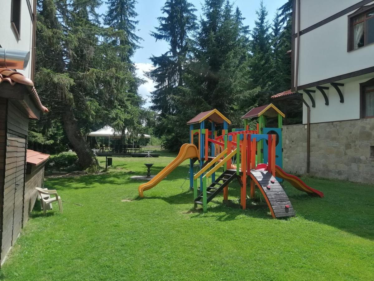 "Моето Любимо Място", Смолянски Езера - "My Favorite Place", Smolyan Lakes Esterno foto