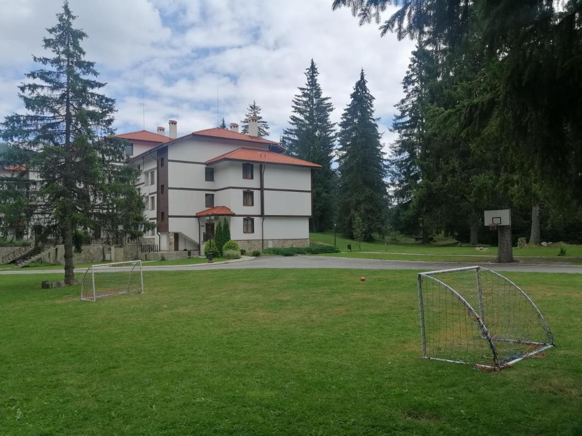 "Моето Любимо Място", Смолянски Езера - "My Favorite Place", Smolyan Lakes Esterno foto
