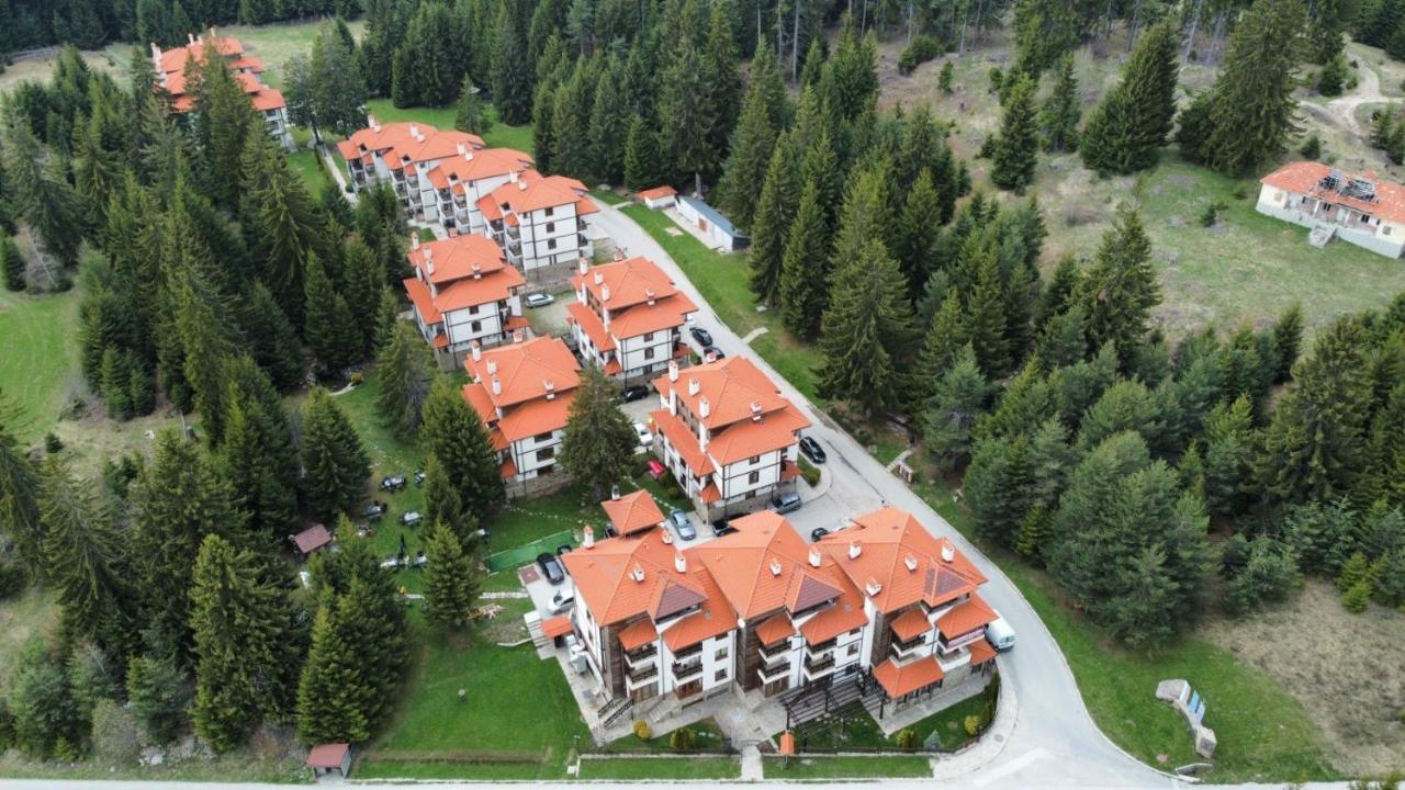 "Моето Любимо Място", Смолянски Езера - "My Favorite Place", Smolyan Lakes Esterno foto